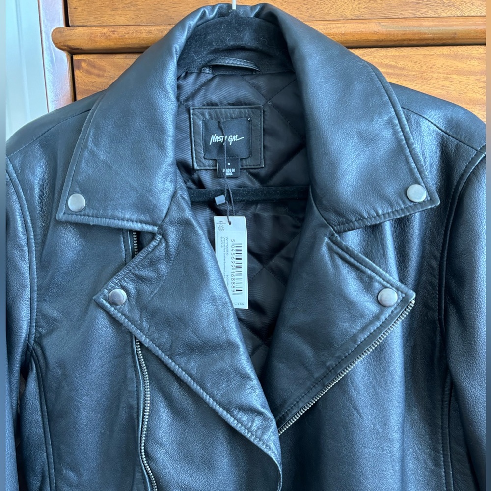 Oversized Boyfriend Leather Jacket - Picture 2 of 6